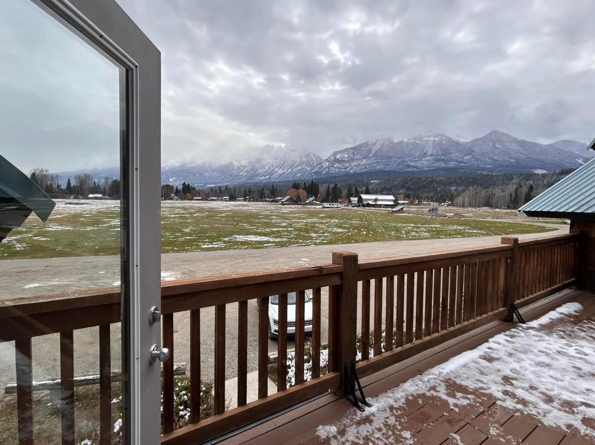 Mountain Magic Golden Exterior foto